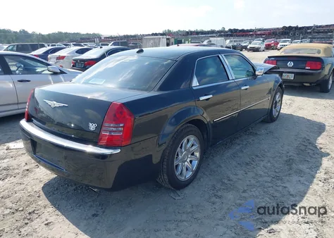 2006 Chrysler 300C из США, поврежденный, VIN 2C3LA63H66H100336